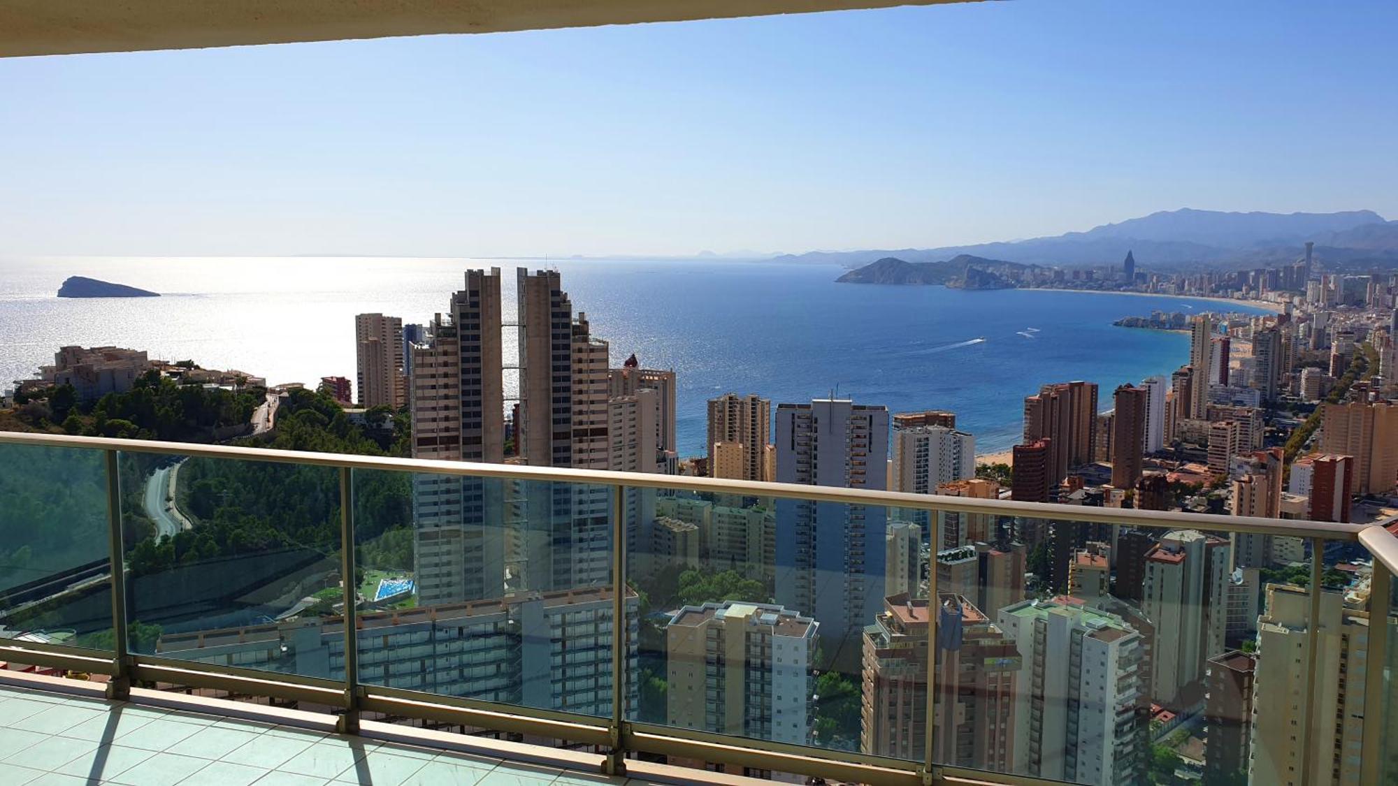 Skyline Floor 28 Sea Views Apartment เบนิดอร์ม ภายนอก รูปภาพ