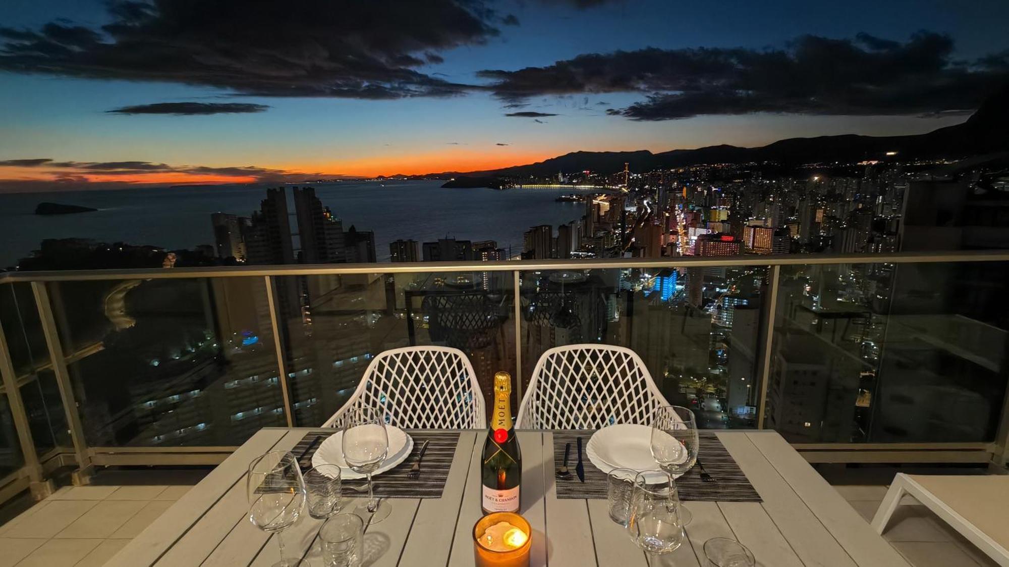 Skyline Floor 28 Sea Views Apartment เบนิดอร์ม ภายนอก รูปภาพ