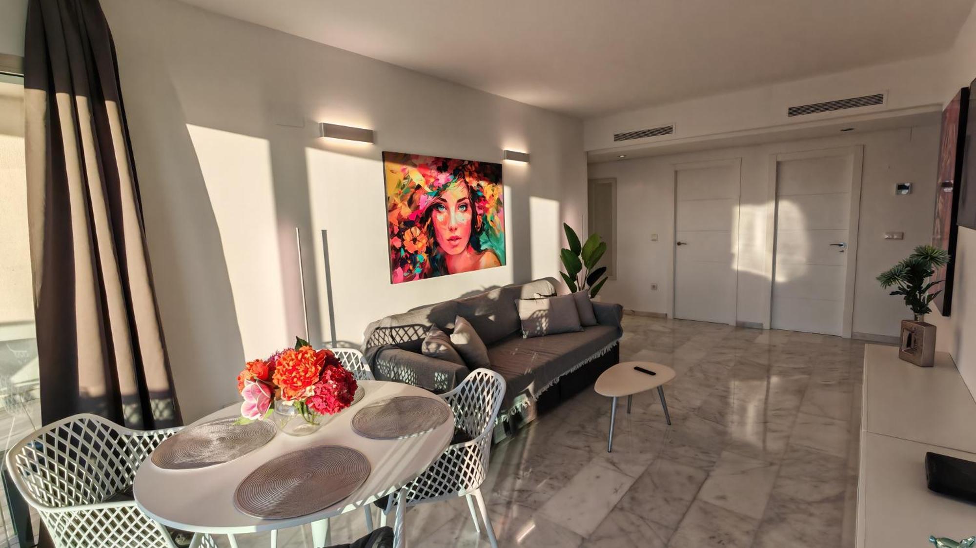 Skyline Floor 28 Sea Views Apartment เบนิดอร์ม ภายนอก รูปภาพ