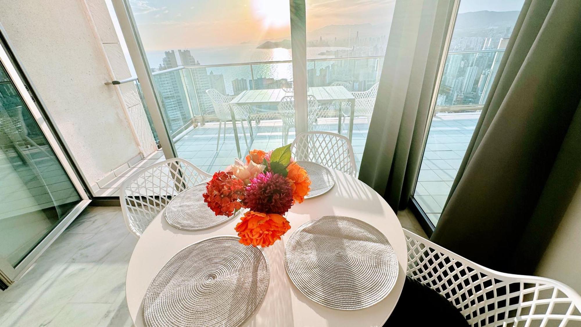 Skyline Floor 28 Sea Views Apartment เบนิดอร์ม ภายนอก รูปภาพ