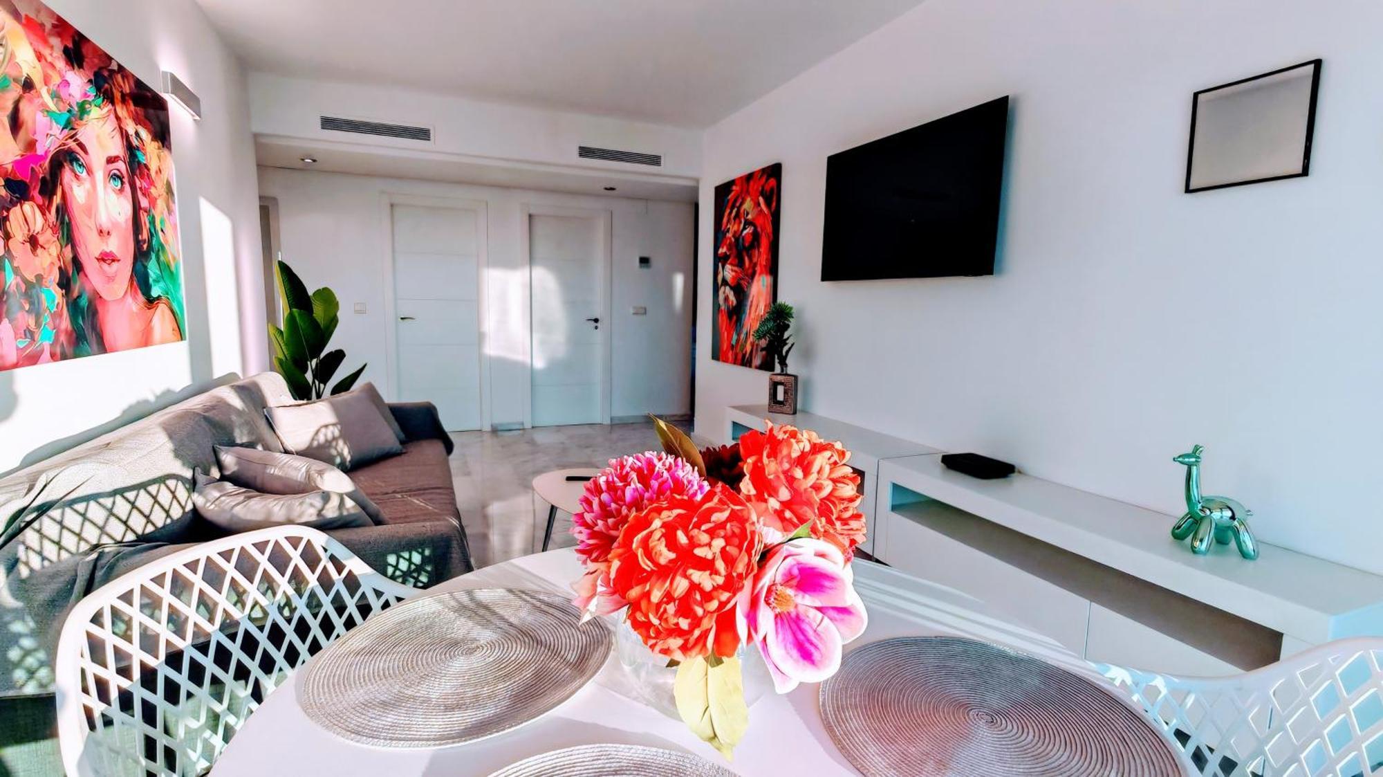 Skyline Floor 28 Sea Views Apartment เบนิดอร์ม ภายนอก รูปภาพ