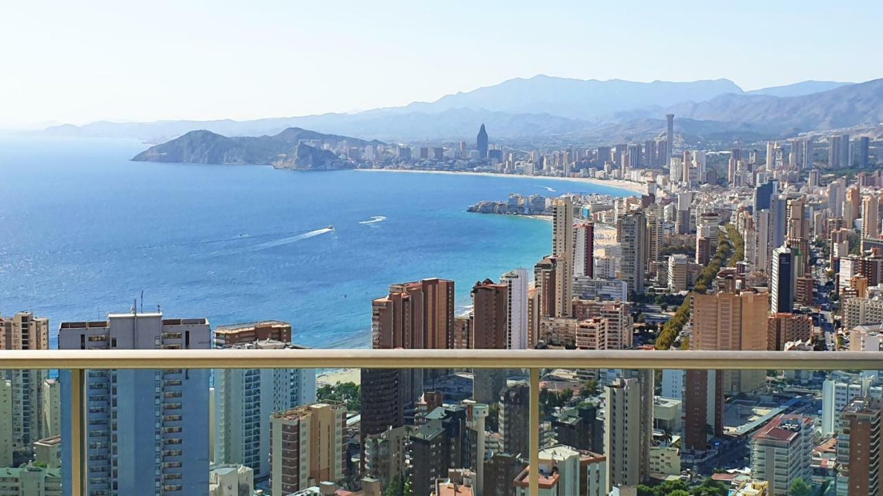 Skyline Floor 28 Sea Views Apartment เบนิดอร์ม ภายนอก รูปภาพ